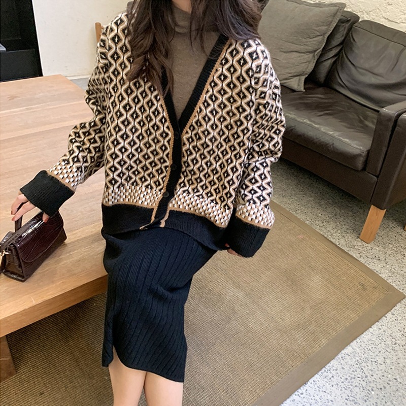 Autumn and Winter Retro Plaid Leopard Print Women's Cardigan V-Neck Jacket 12