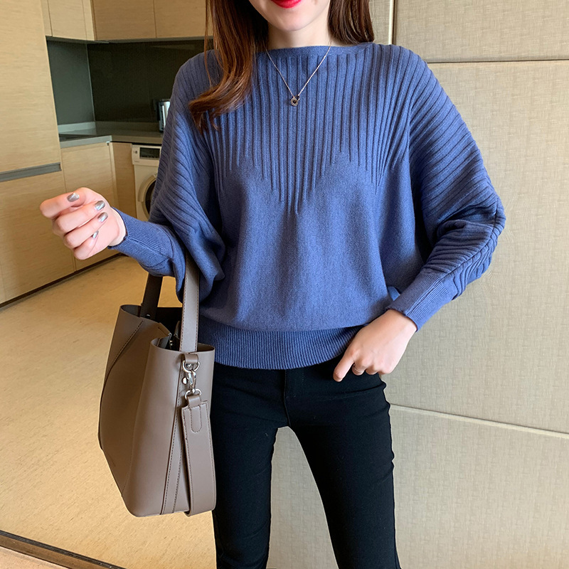 Fresh and sweet one-shoulder top sweater 56