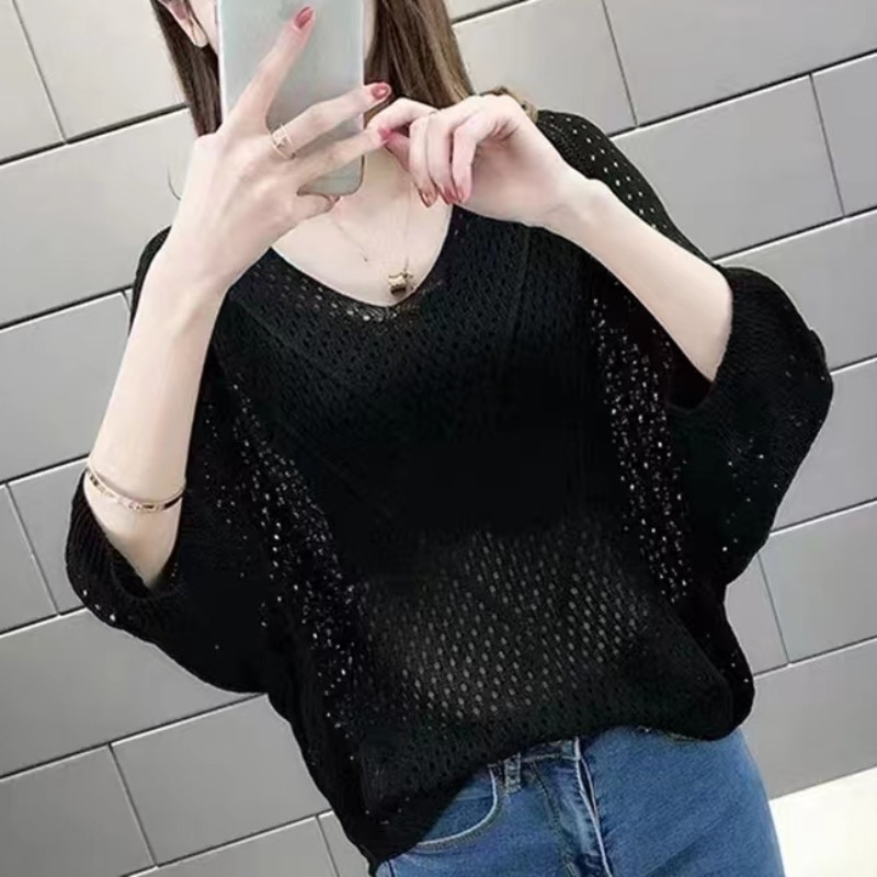 V-neck bat sleeve T-shirt women's blouse hollow 34