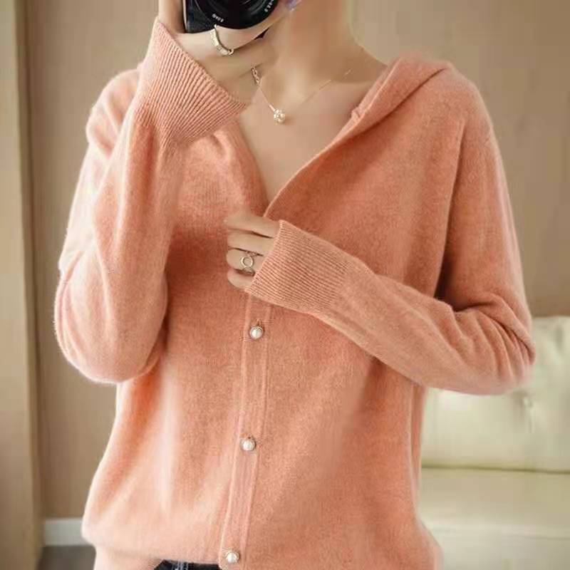 Women's solid color cardigan sweater 39